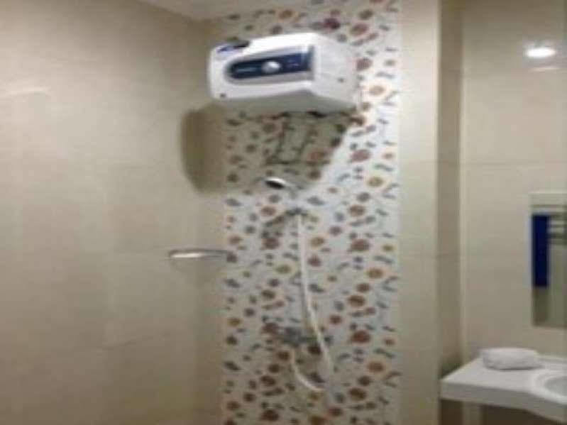Hotel Sulawesi Gorontalo Surabaya Buitenkant foto
